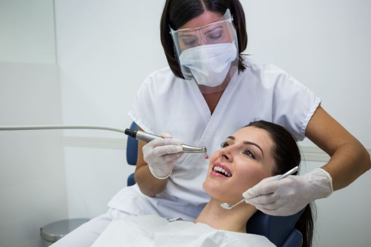 Teeth Whitening Nambour